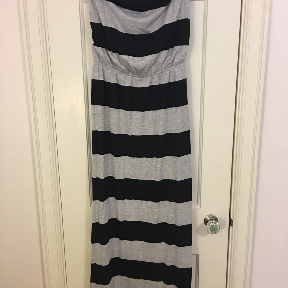 Strapless maxi dress - Picture 4 of 5